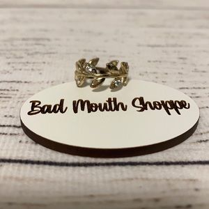 Francesca's Goldtone Vine Leaf Leaves Rhinestones Midi Fashion Ring